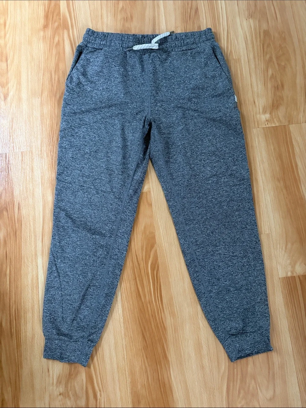 Vuori Heather Gray Pull-On Joggers - Picture 1 of 3